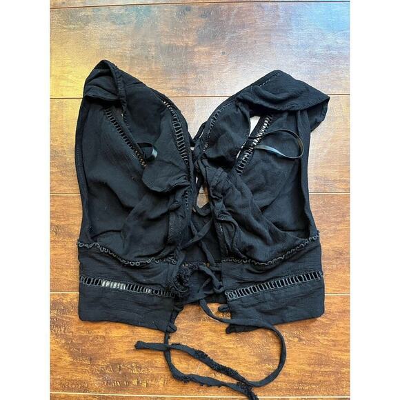 Free People Black Lace Ruffle Sleeve Open Tie Back Black Crop Top Festival XS - Picture 7 of 7